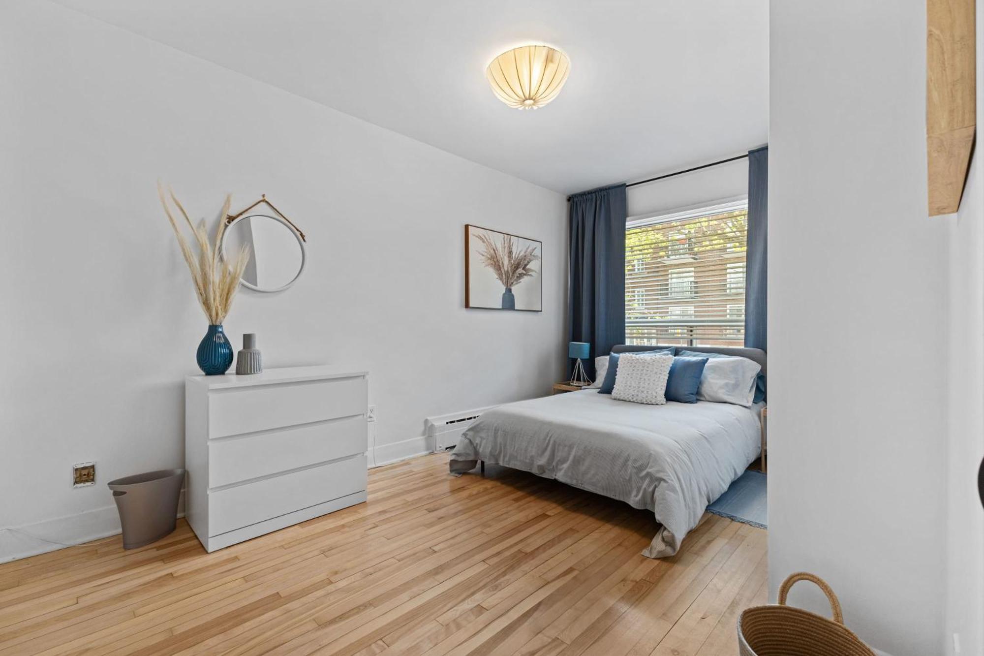 Large Beautiful 2Br Apartment Fully Equipped Montreal Ngoại thất bức ảnh